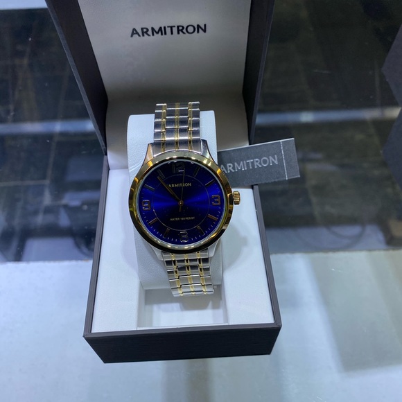 Watch - Picture 2 of 2